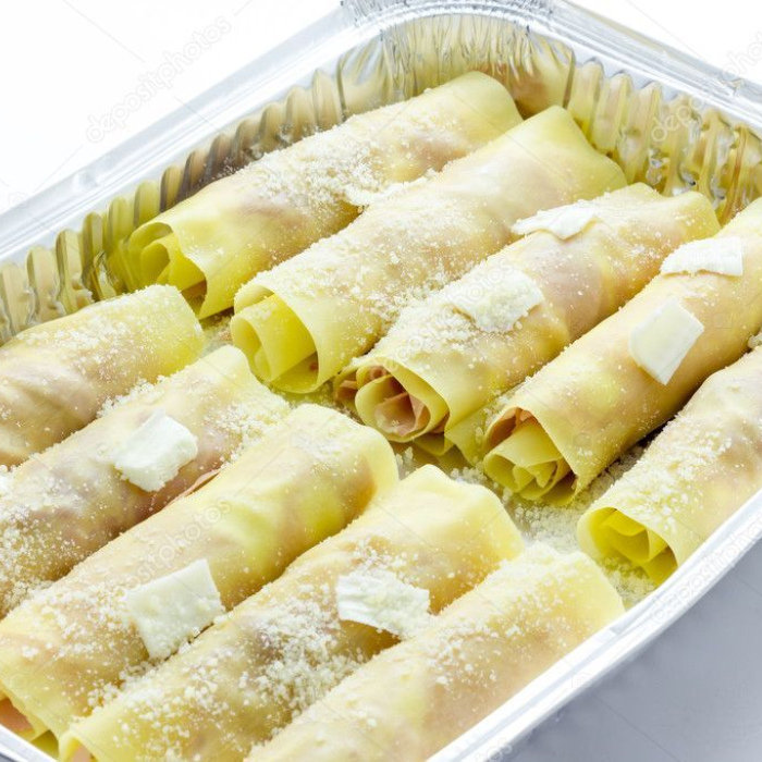 Каннеллони с ветчиной и сыром